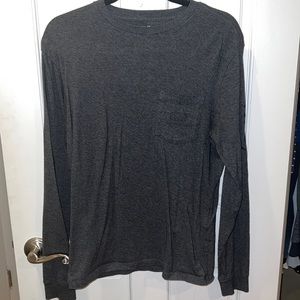 BRAND NEW men’s XS vineyard vines long sleeve. Could fit a S or M in womens.